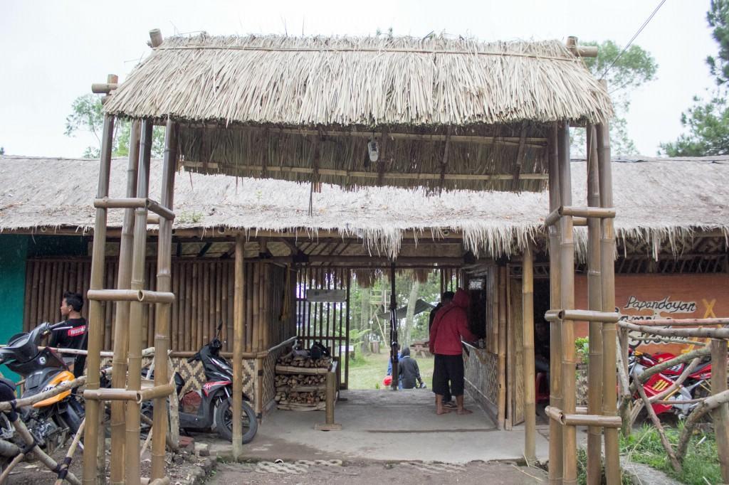 فندق Cileuleuyفي  Papandayan Camping Ground المظهر الخارجي الصورة